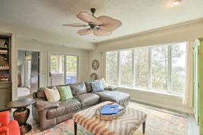 Lake Keowee Resort Condo w/ Balcony & Pool Access! - Image 4