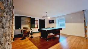 Mansion & spa - Image 2