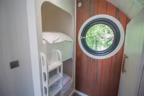 Snowdrop Family Glamping Pod | sleeps 4 - Gold Award winning - Image 5