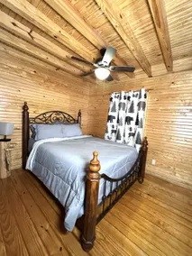 Cabin 10 ”Bears Den” - Image 2