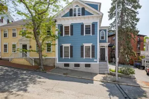 Quintessential New England loft next to Brown - Image 3