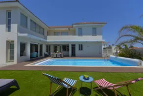 Larnaca Villa Marisol Kiti - Image 2