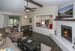 Bear Mountain Retreat - Close to Bear Mountain, Arcade Game, Fireplace - Image 3