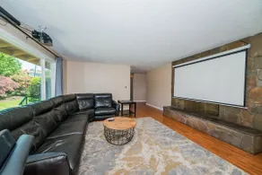 Spacious 3BR 2BA W/ Billiard Room & Projector - Image 3