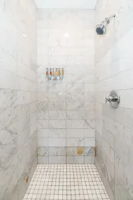 Great Parkside Microapartment Location AND Price - Image 3