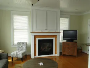 Bluff House - Image 5