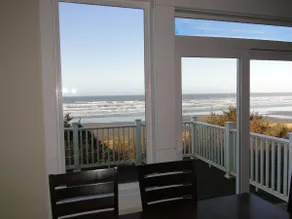 Bluff House - Image 3