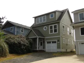 Bluff House - Image 2