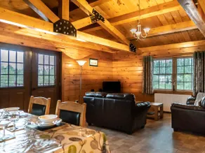 Lake View Lodges - 25073 - Image 4
