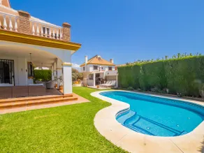 Cubo's Villa Yedra Guadalmar / Proche de la plage / piscine chauffée / wifi / BBQ - Image 2