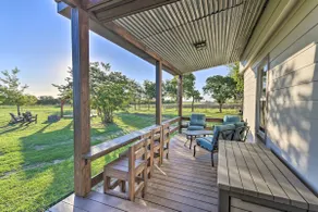 Day Trip to Waco & Temple: House on Cattle Farm - Image 3