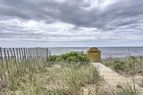 Peaceful Cottage - Steps to Matunuck Beach - Image 2
