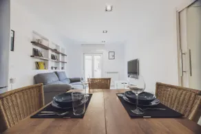 Heriz - Local Rentss - Image 4