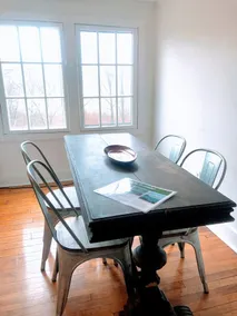 Sunny & Open 2 Bdrm - Close to Stowe Village, Shopping, Mtn Views! - Image 4