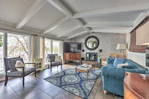 NEU! Lakefront Hot Springs Home mit Whirlpool und Dock! - Image 3