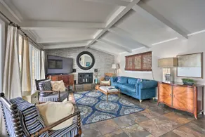 NEU! Lakefront Hot Springs Home mit Whirlpool und Dock! - Image 4