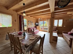 AULP DE SUZ 2 - Demi chalet vue montagnes, proche arrêt de navettes - Wifi - Garage et parking - Image 3