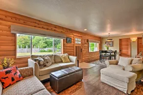 Gold Beach Apartment w/ Activities - 2 Mi to Ocean - Image 2