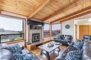 Vackra South Harbour Home, fantastisk hav och pastoral utsikt. Point View House - Image 4