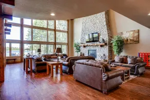 Luxury Lakefront Hub with Beach & Theater Room - Image 3