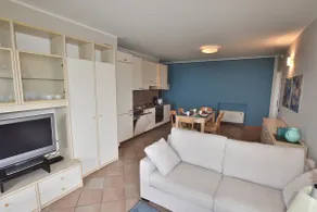 Apartment Montegolo Four With Pool And Lake View - Image 4