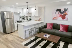 On DCs Doorstep Family Friendly 2 bed Cap Hill Apt - Permit - Image 2