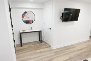 On DCs Doorstep Family Friendly 2 bed Cap Hill Apt - Permit - Image 5