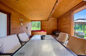 Hidden Gem!LuxMaster+Loft,Hot Tub,Fireplace,Arcade - Image 3