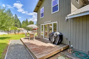 Cabin w/ Backyard Space - 1/2 Mi to Trinity Lake! - Image 2