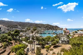 122MT: Stunning home w/ views & AC - Image 2