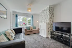 4 Bed in Wiggenhall St. Germans oc-2011 - Image 2