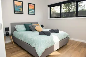Bungalow In East Geelong Smart Clean Modern Green - Image 2