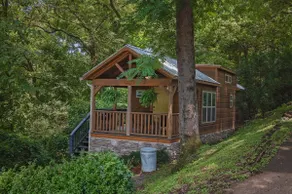 Eden Cabin Forested Tiny Home On Lookout Mtn - Image 2