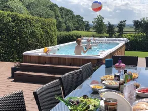 Luxury Manor House | Private Swim Spa | Sleeps 12 - Image 2