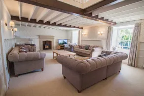 Luxury Manor House | Private Swim Spa | Sleeps 12 - Image 3