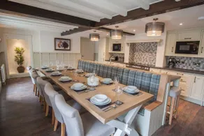 Luxury Manor House | Private Swim Spa | Sleeps 12 - Image 4