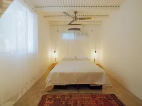Salt1, Guiones 1BR Private Garden, Walk to Beach - Image 2