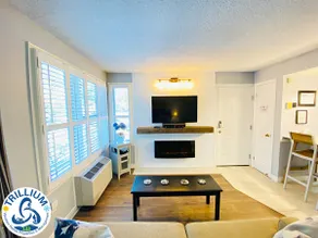 Slopeside Blue Mountain Condo - Wifi, Linens/Towels, Ski In/Out - Image 5