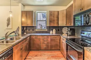 Dwtn Condo 4 Blocks to The Wilmington Riverwalk! - Image 2