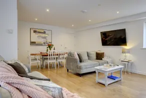 Marston Croft Cottage | Hot Tub | Sleeps 7 |Southam | Inspire Homes - Image 4