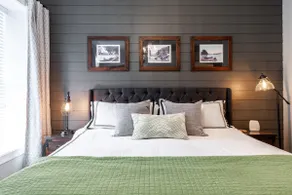 River Merchant Inn Mitchell’s Mercantile Suite - Image 4