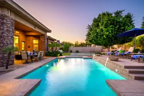 Avante Luxury Family Retreat - Image 5