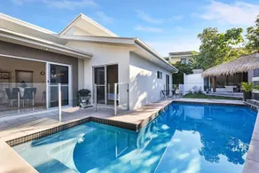 TWELVE at 12 Private Central Maroochydore - Image 5