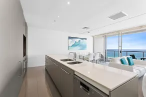Air On Broadbeach Level 22 Direkt am Strand ANSICHTEN !!! - Image 3