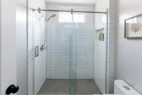 Mid-Century 2BR + Parking + Near DTLA #TravelSGV - Image 5