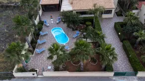 Villa Minoa con piscina - Image 2