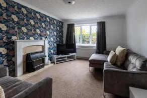 The Conifers - lovely family home in Witney - Image 4