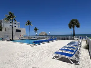 Vibrant Family Condo - Pool & Ocean Panorama #3 - Image 4