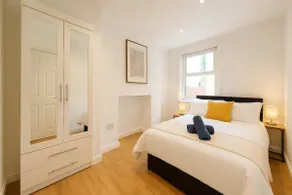 Bute Park Apartment w/ Heating + Private Bathroom - Image 5