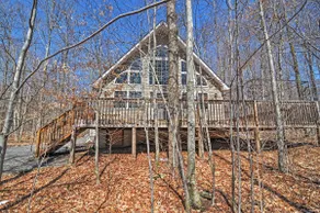 Deck & Resort Amenities: Arrowhead Lake Home! - Image 3